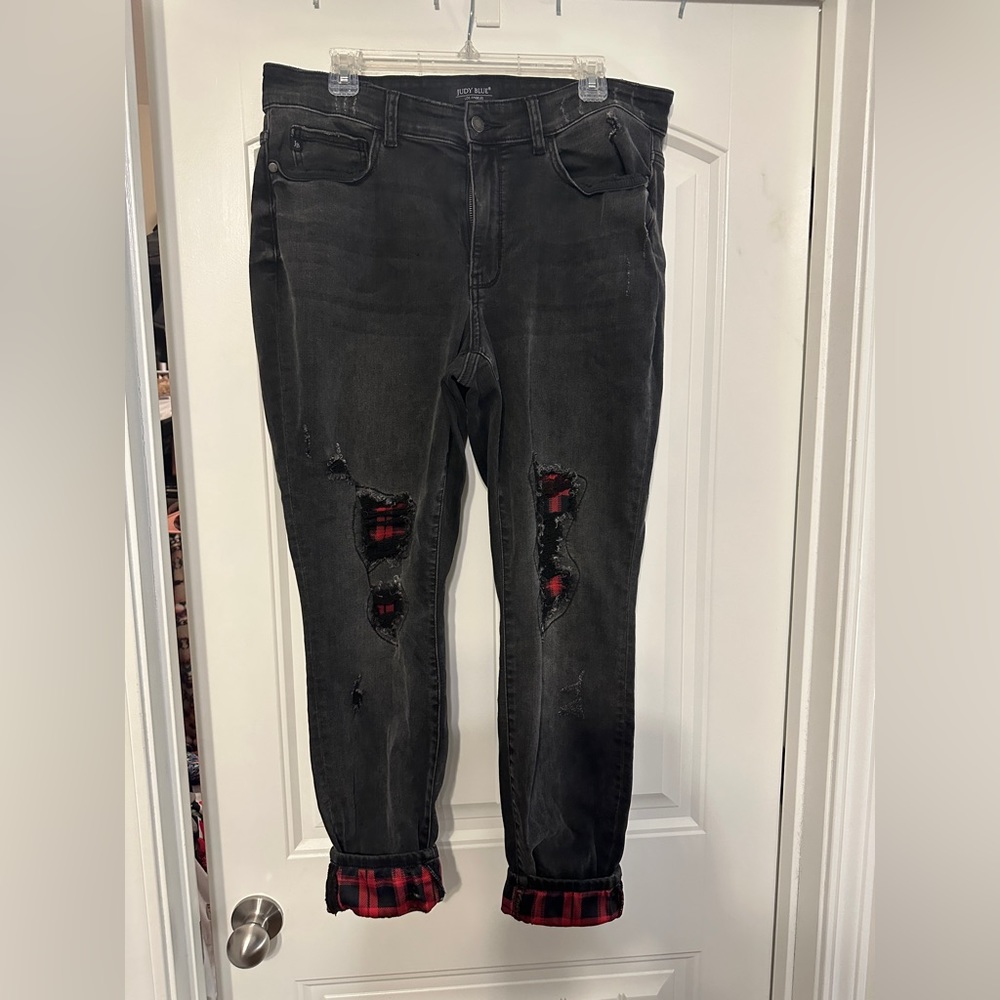 Judy Blue Distressed Buffalo Plaid Patch Jeans